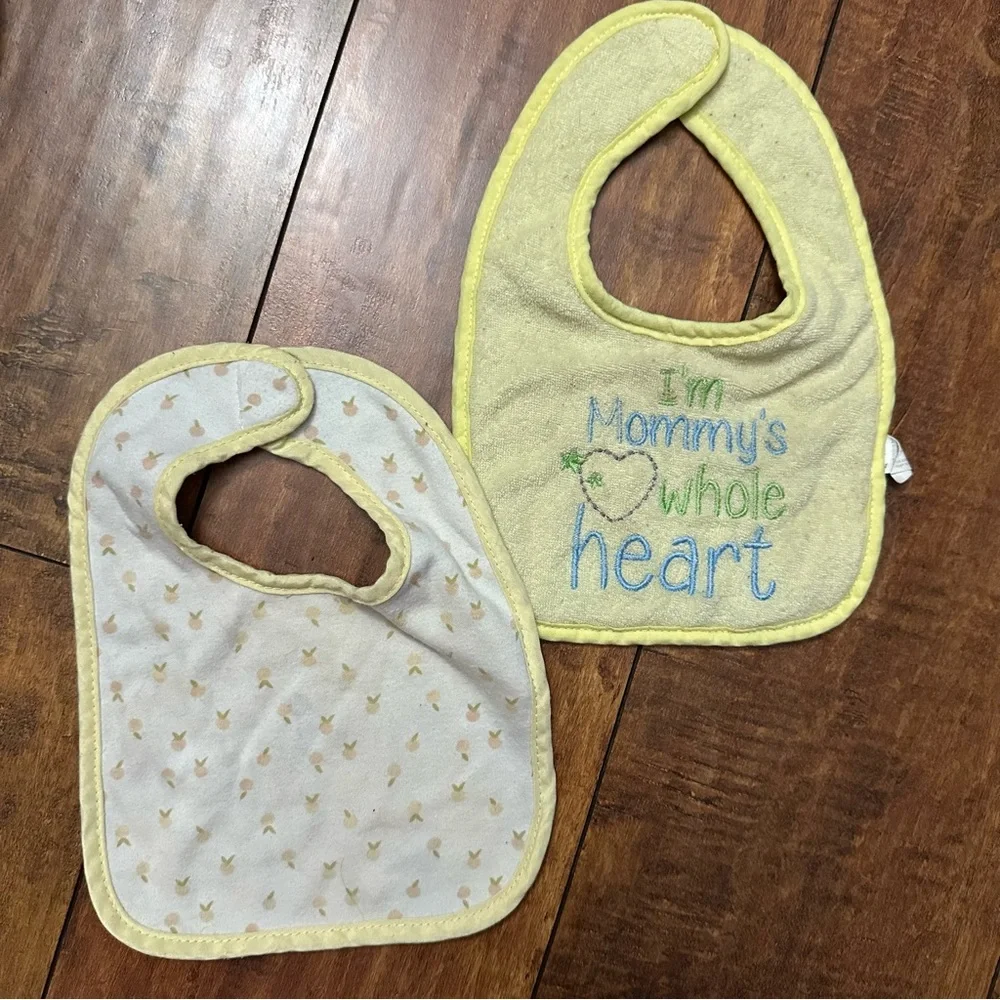 Colorful gender neutral Kids Bib Set, Winnie the Pooh, teething bibs etc.